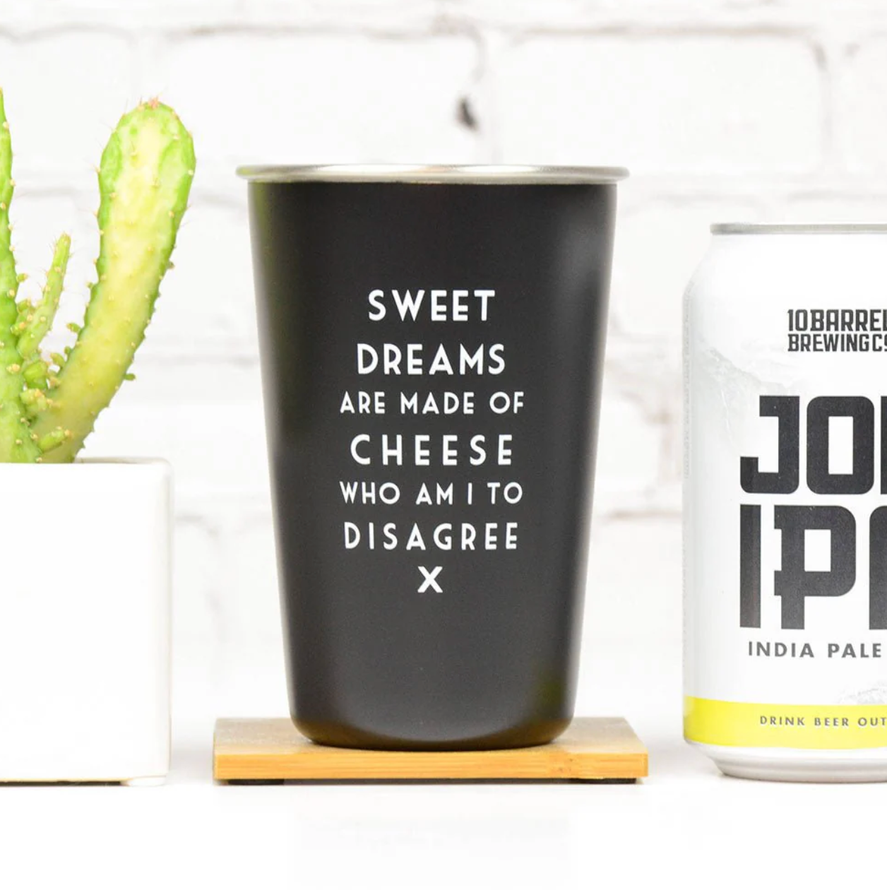 Sweet Dreams - Eurythmics, Mistaken Lyric Pint